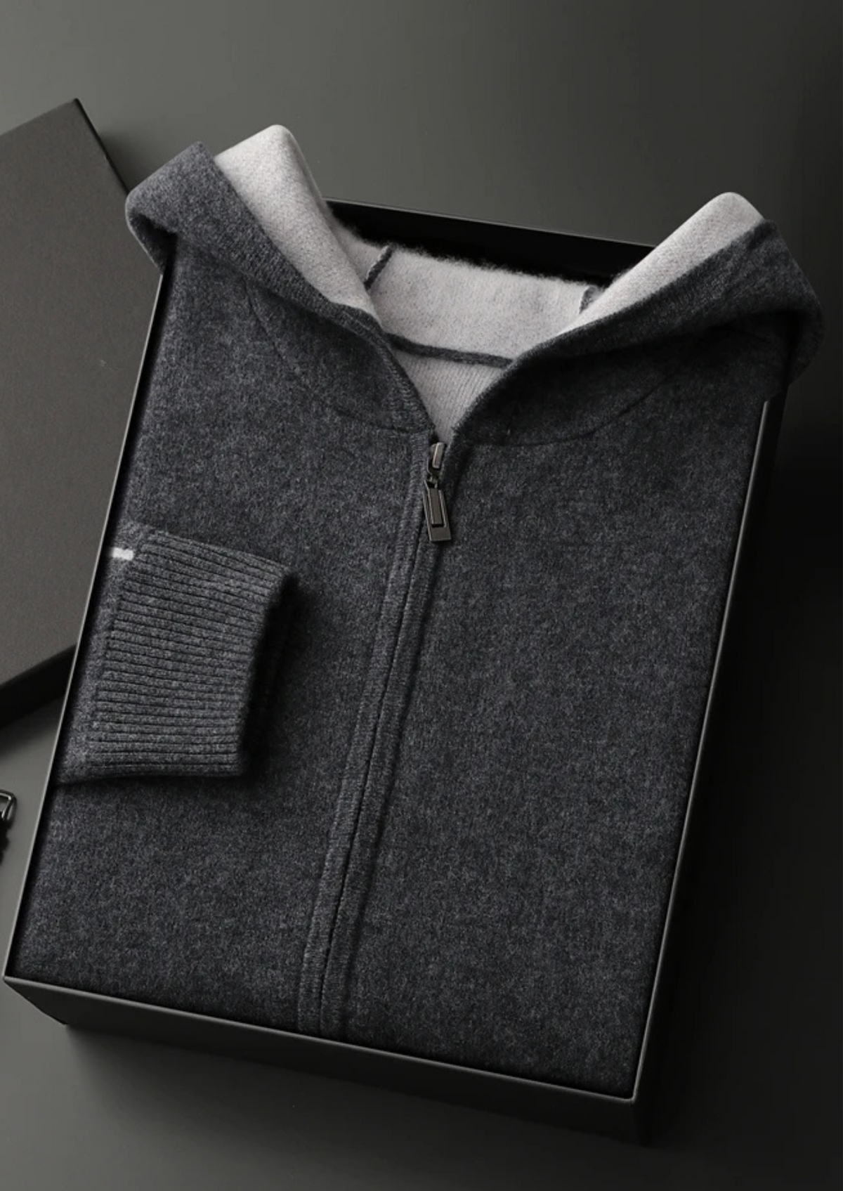 GAEL | SUDADERA BICOLOR CON CREMALLERA.