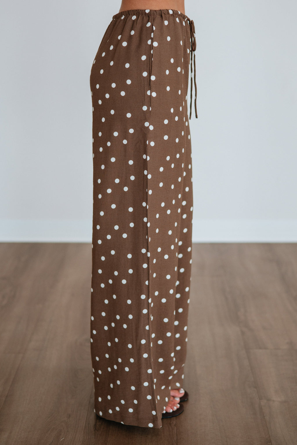 VERÓNICA | PANTALÓN DE PIERNA ANCHA ELEGANCE.