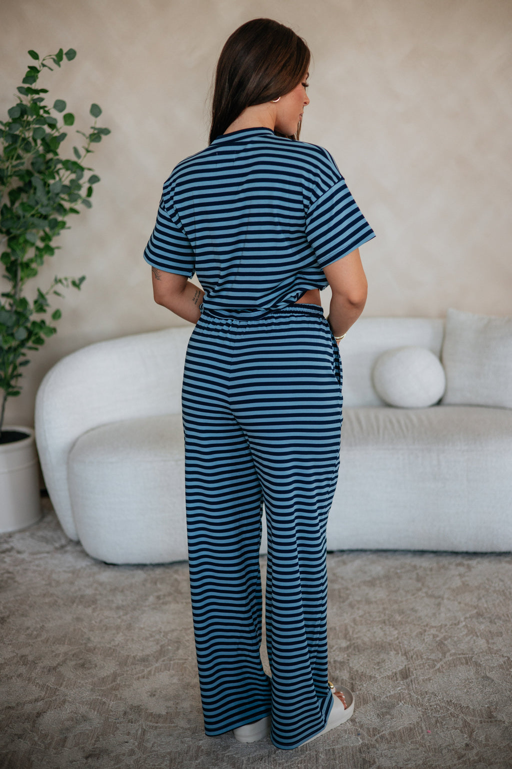 LAURA | PANTALÓN DE RAYAS RELAX FIT.