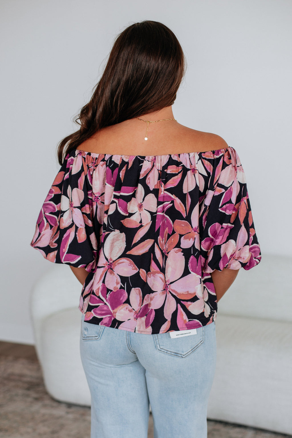 NADIA | BLUSA FLORAL ELEGANCE.