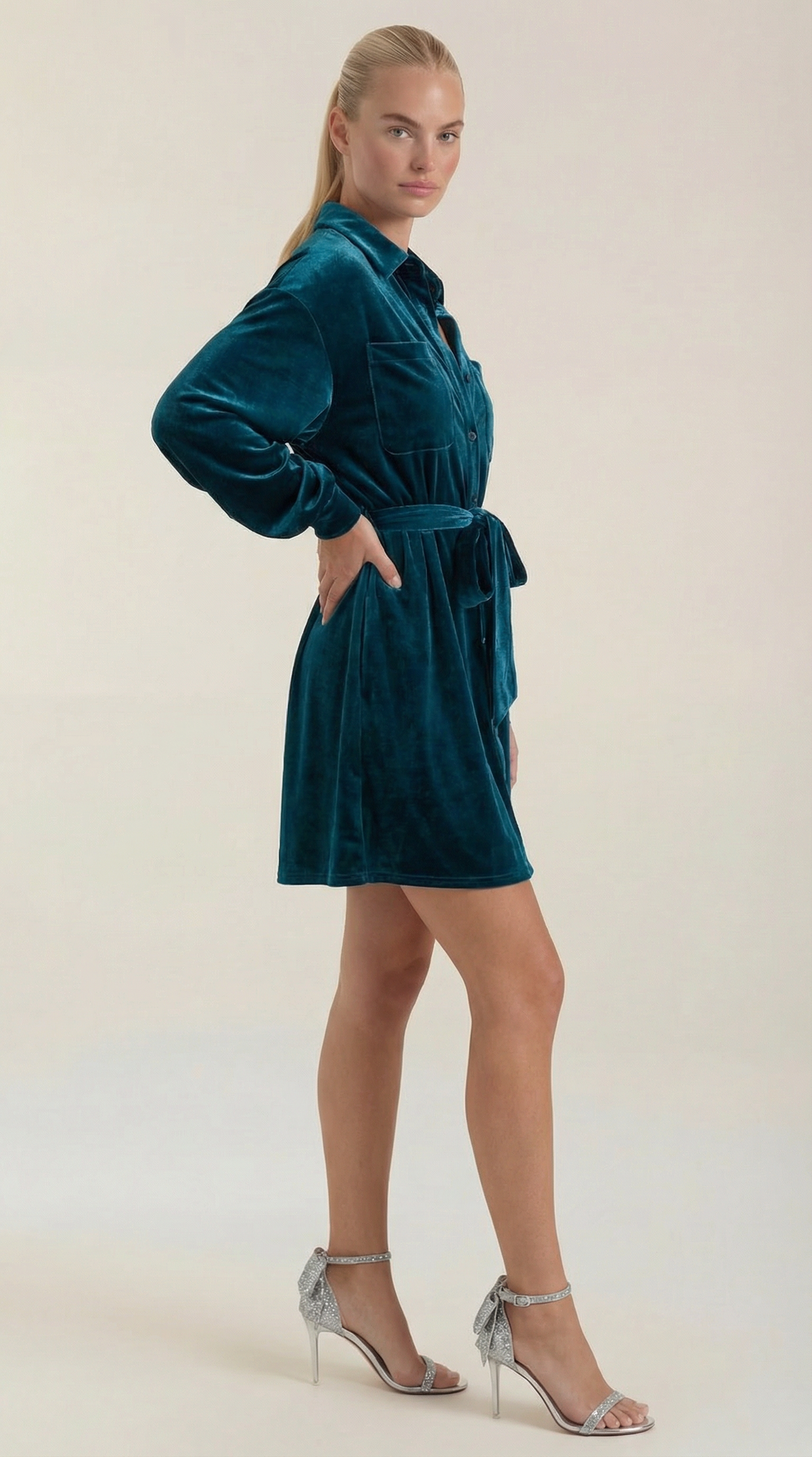 Cecilia | Minivestido Camisero con Cinturón