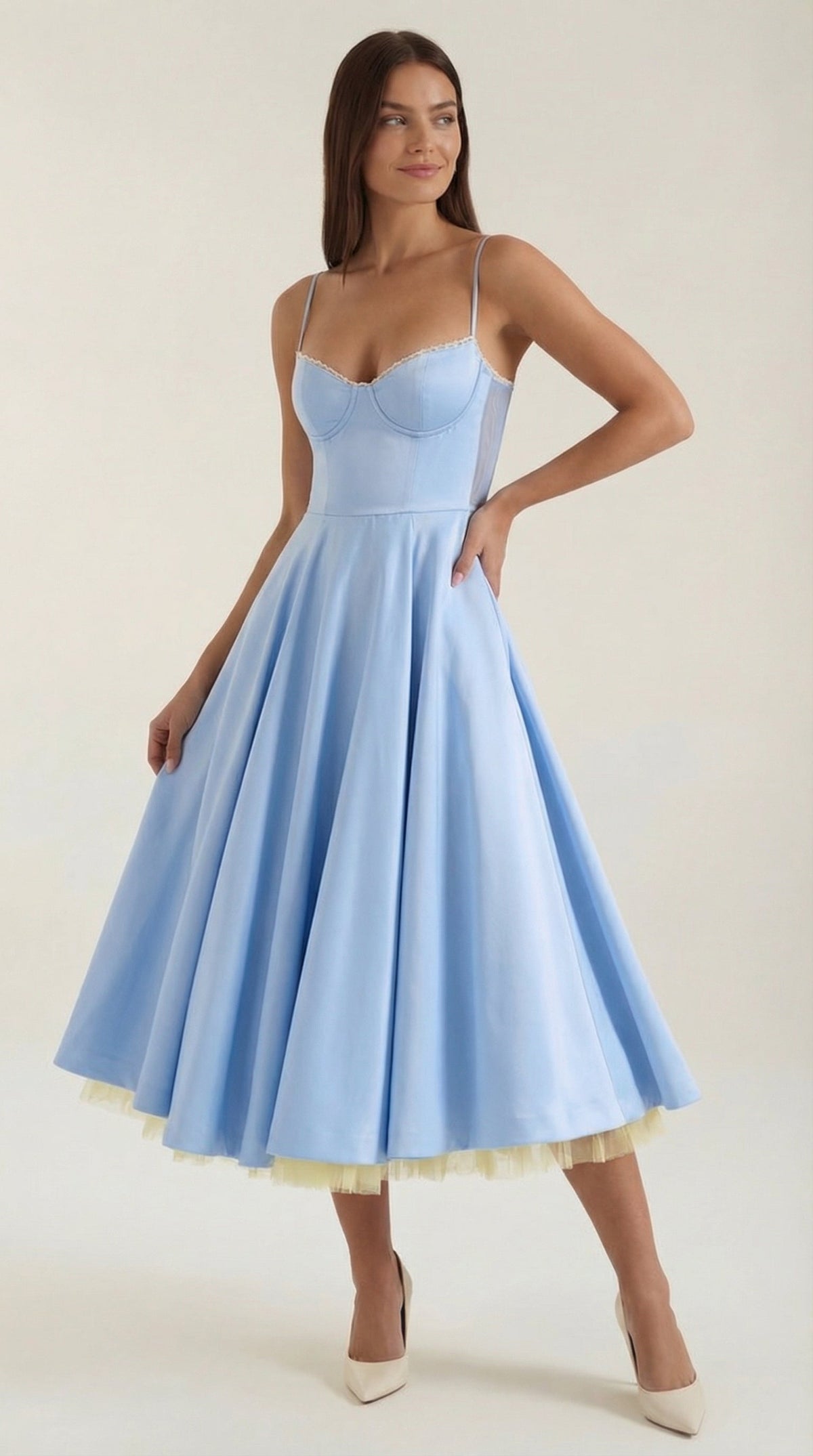 Isolde | Vestido Midi de Tul
