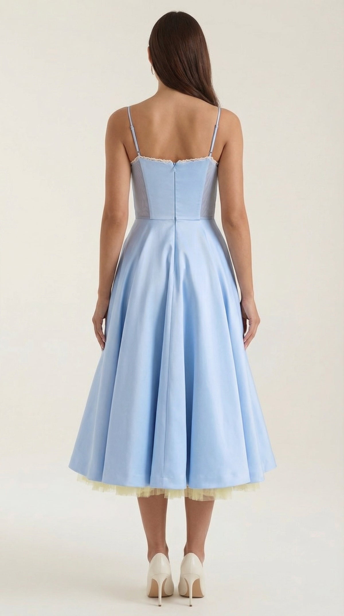 Isolde | Vestido Midi de Tul
