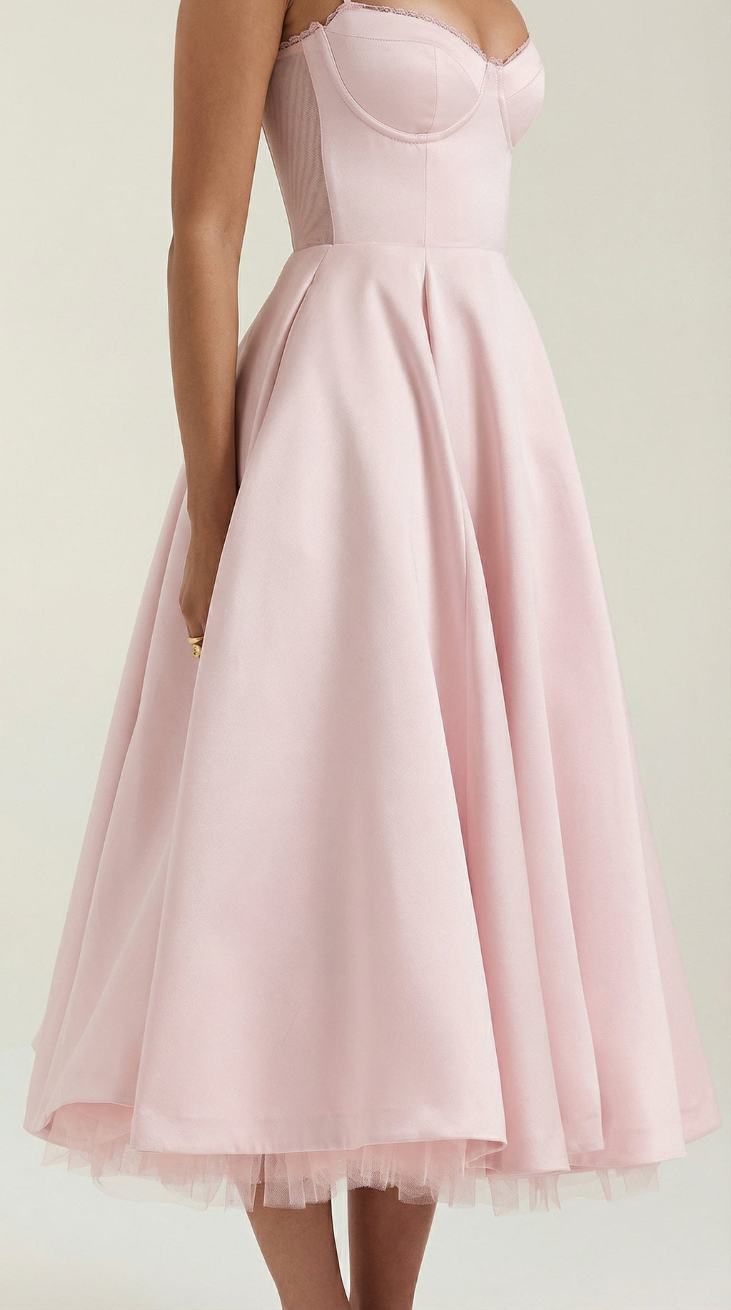 Isolde | Vestido Midi de Tul