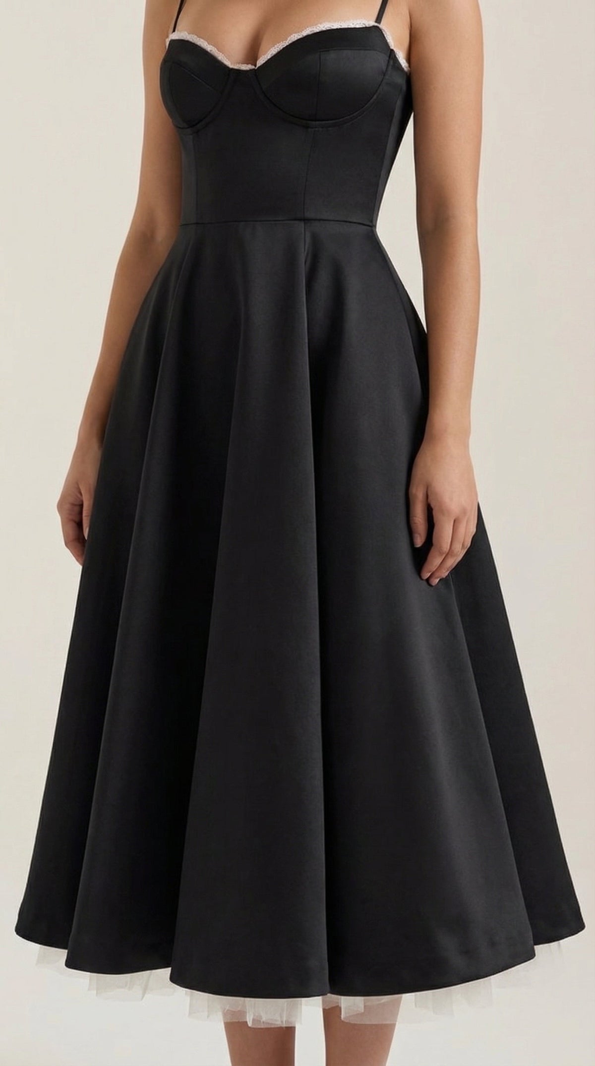 Isolde | Vestido Midi de Tul