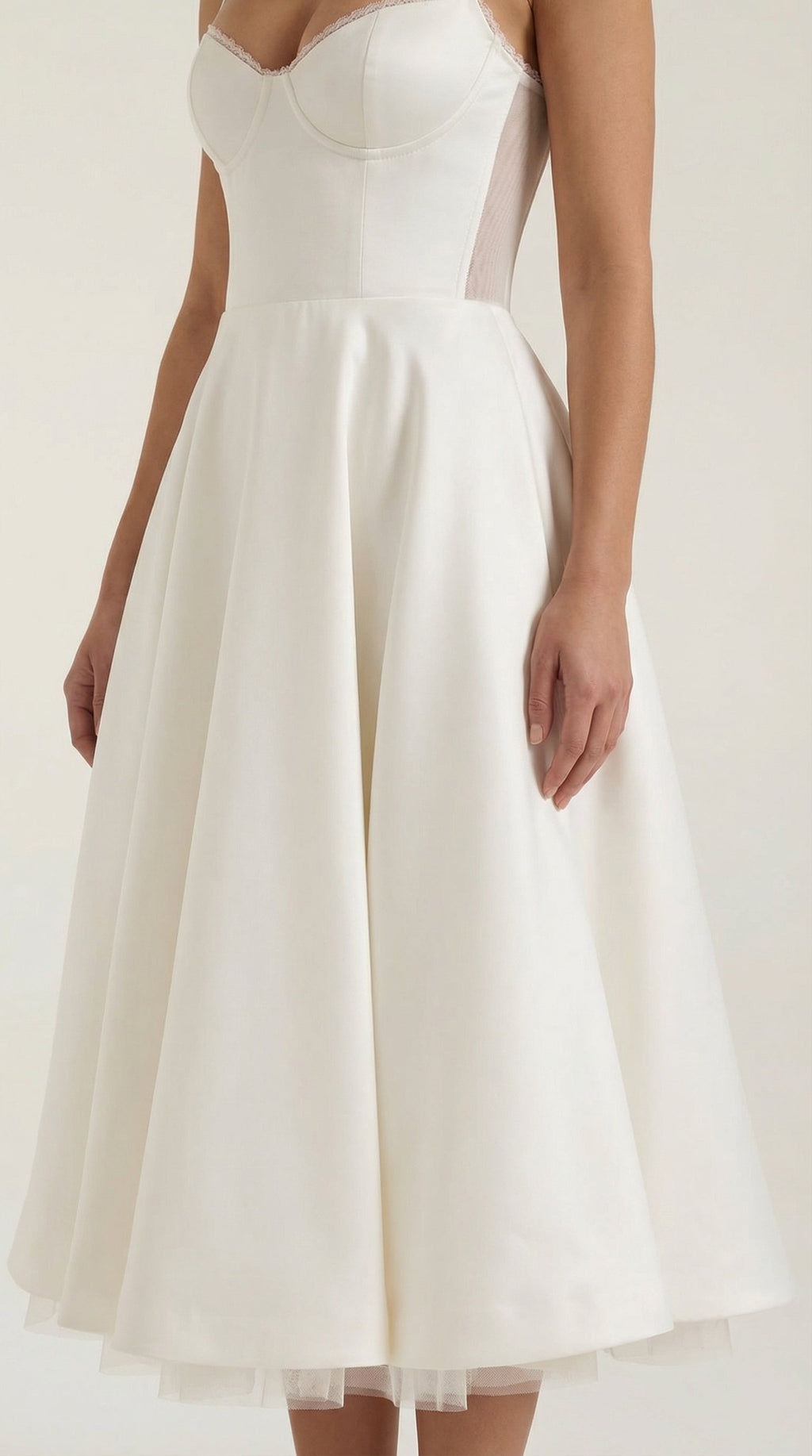 Isolde | Vestido Midi de Tul