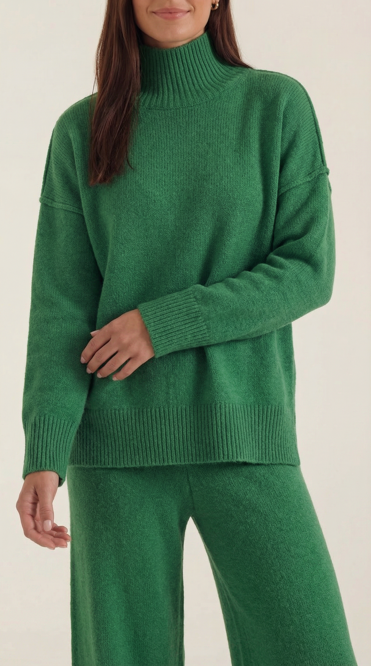 Paloma | Conjunto de Suéter de Cuello Alto de Punto y Pantalones Vaqueros