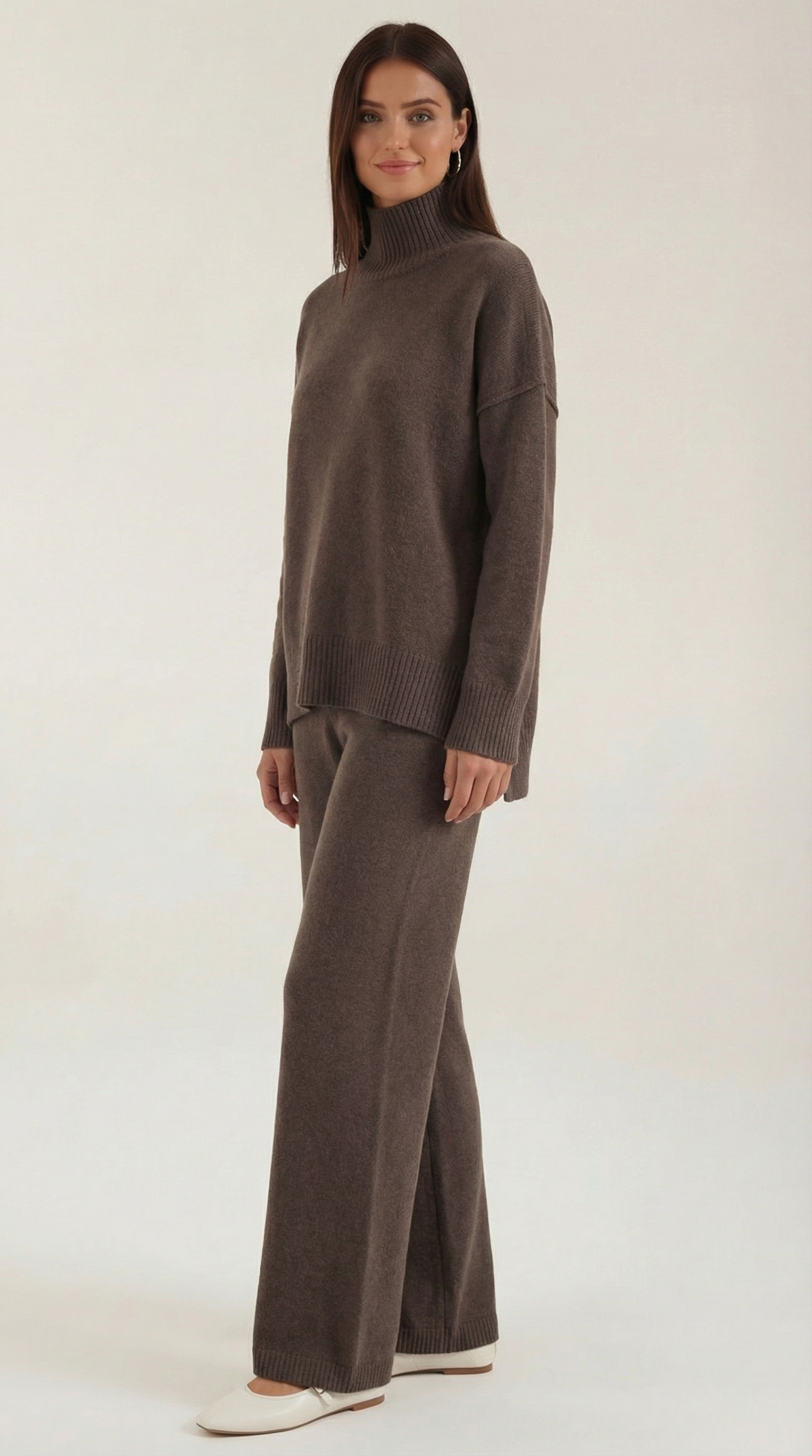 Paloma | Conjunto de Suéter de Cuello Alto de Punto y Pantalones Vaqueros