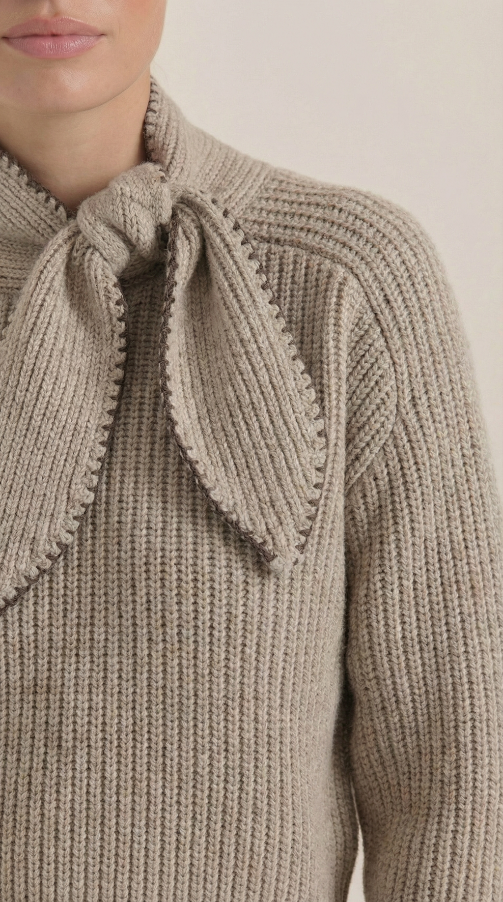 Karla | Suéter de Canalé con Cuello Tipo Solapa