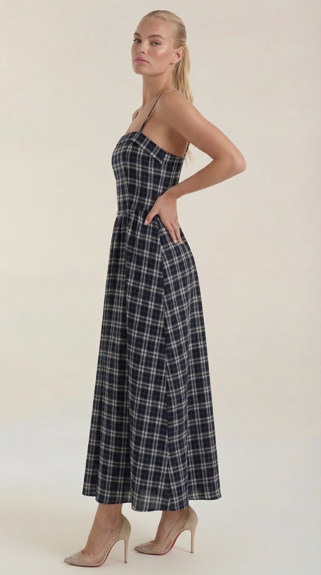 Ronda | Vestido Midi de Verano a Cuadros con Escote Redondo