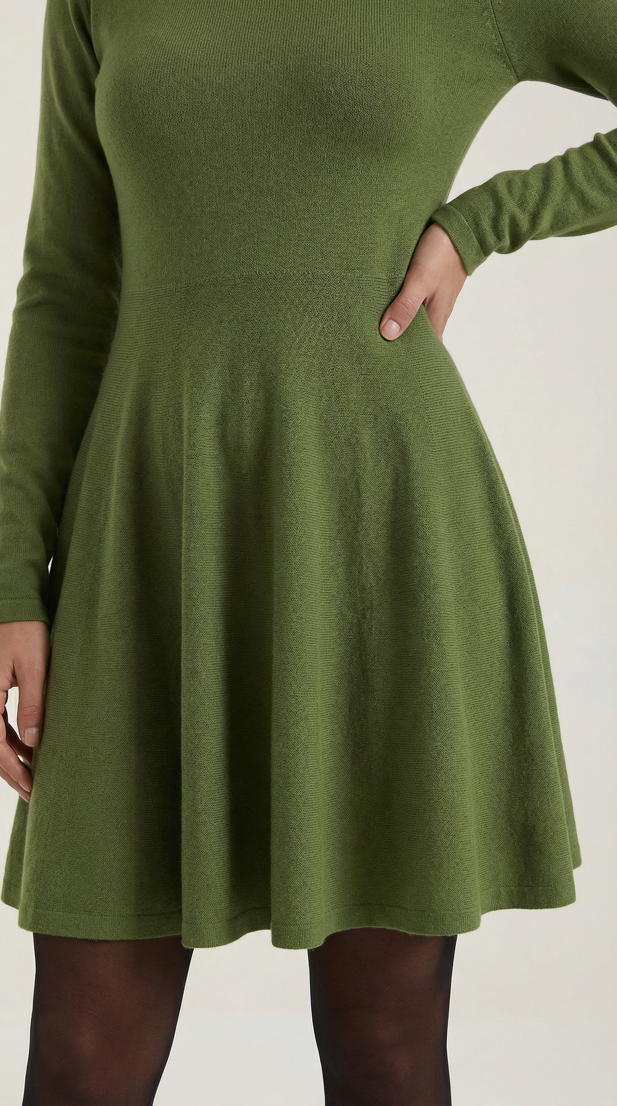 Tiffany | Vestido Mini de Manga Larga con Pliegues