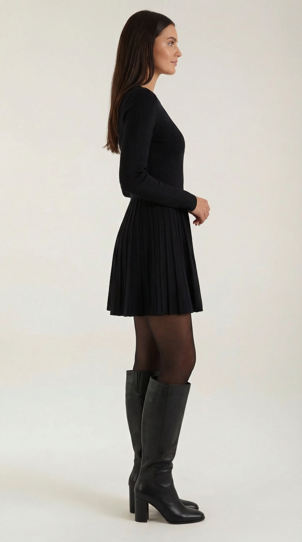 Tiffany | Vestido Mini de Manga Larga con Pliegues